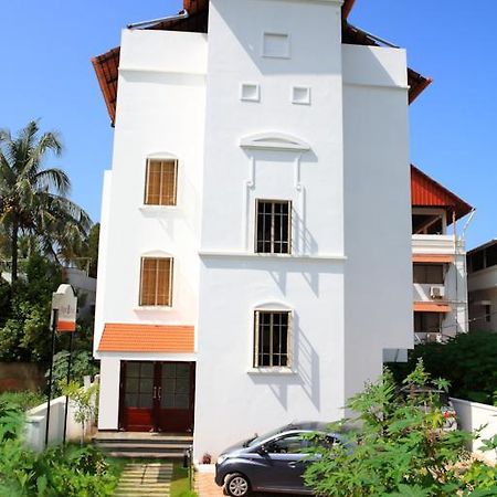 Abad Pepper Route Hotel Kochi ภายนอก รูปภาพ