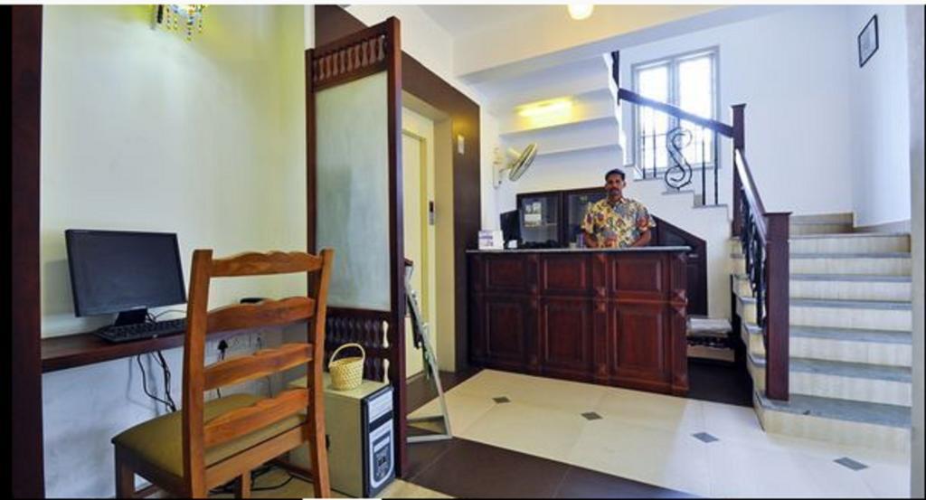 Abad Pepper Route Hotel Kochi ภายนอก รูปภาพ